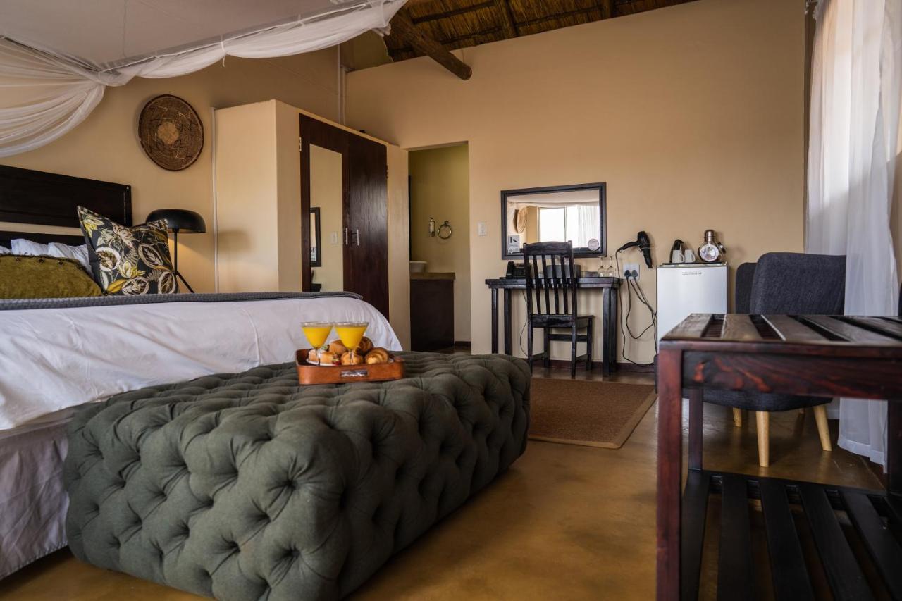 Tshukudu Game Lodge Hoedspruit Exterior photo