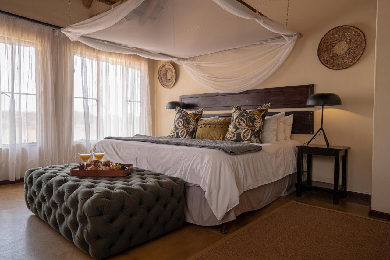 Tshukudu Game Lodge Hoedspruit Exterior photo