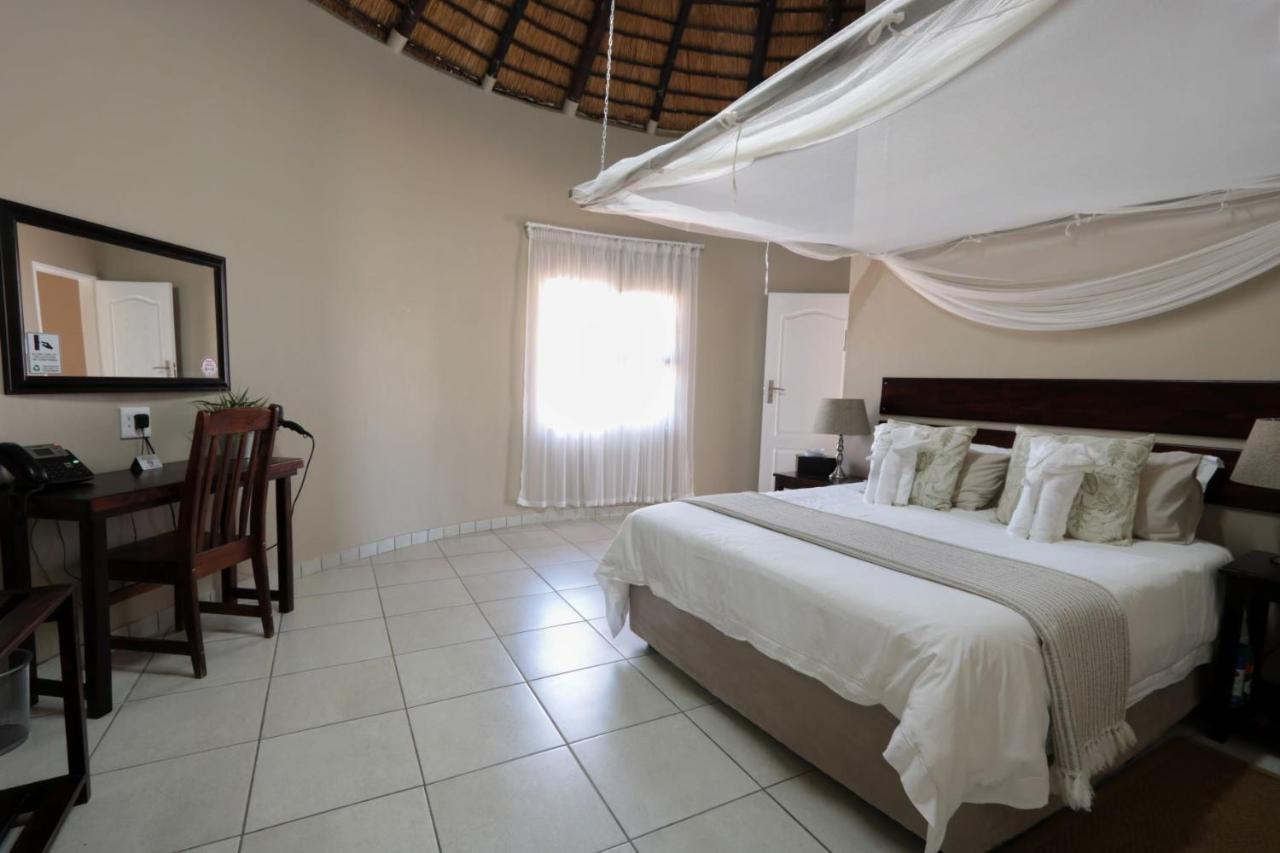 Tshukudu Game Lodge Hoedspruit Exterior photo