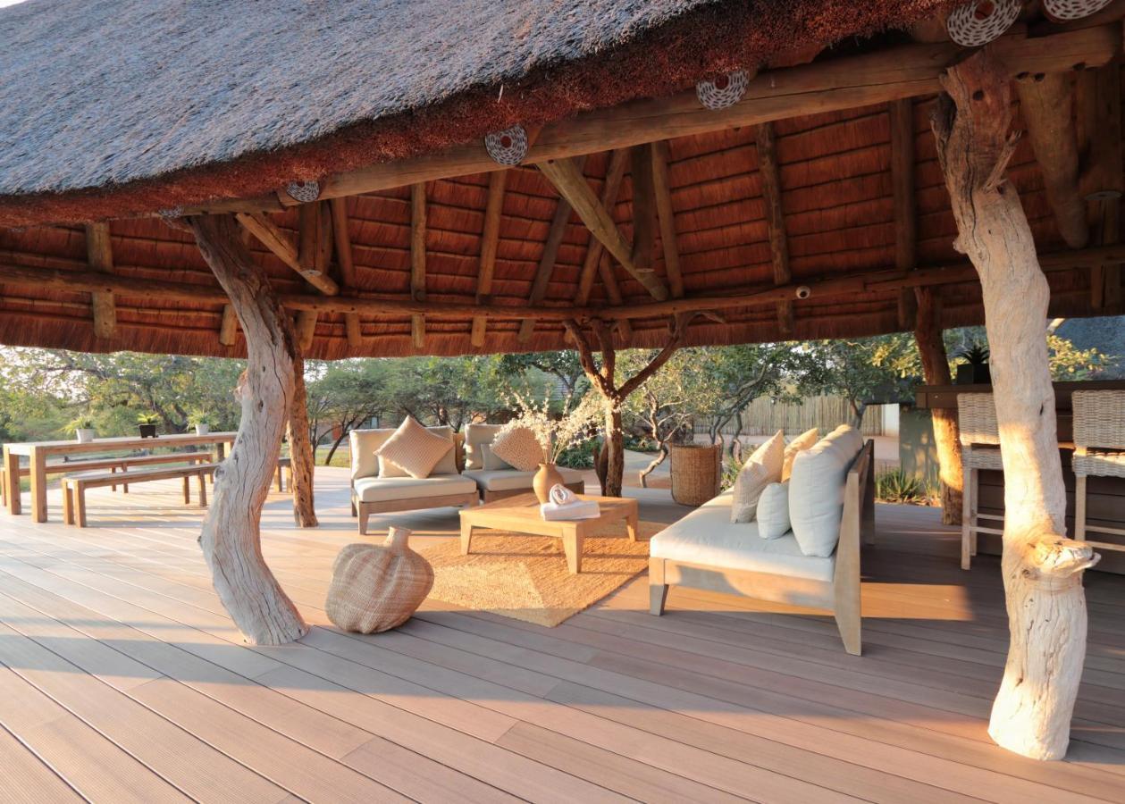 Tshukudu Game Lodge Hoedspruit Exterior photo