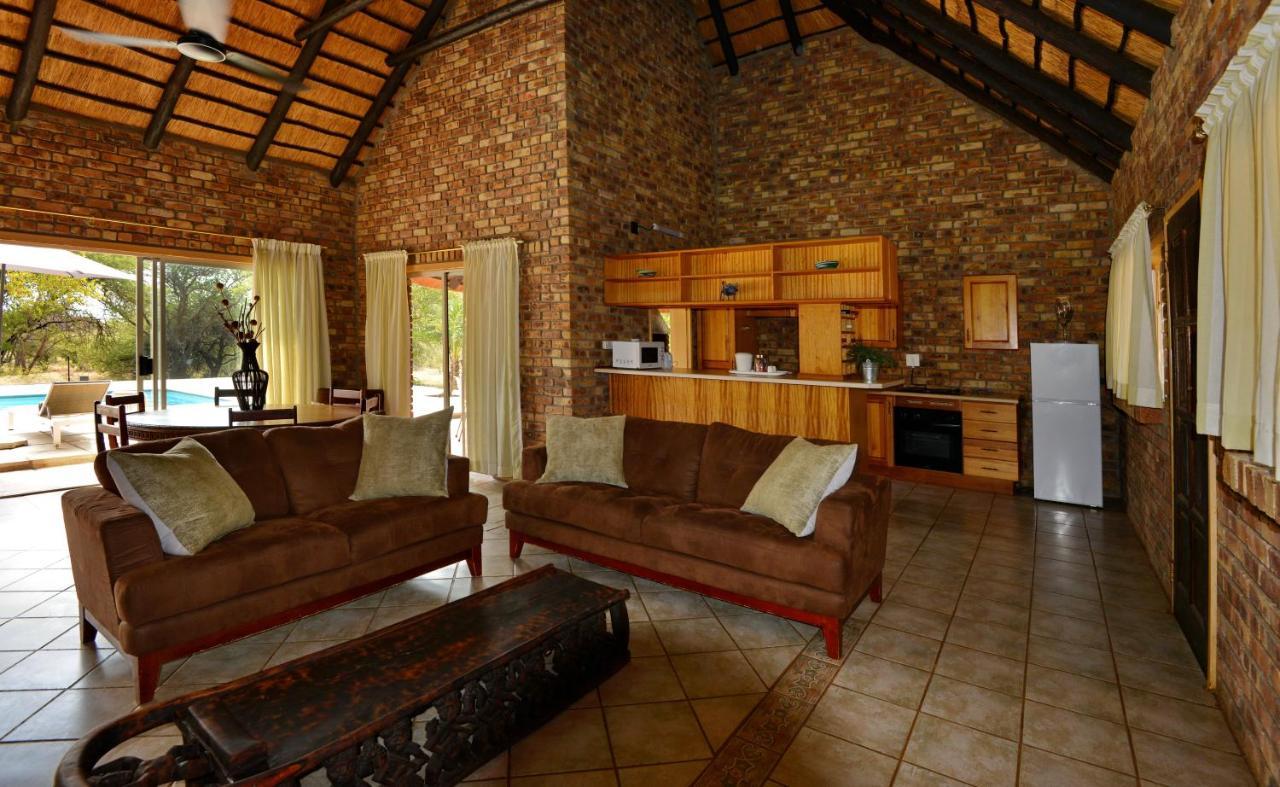 Tshukudu Game Lodge Hoedspruit Exterior photo